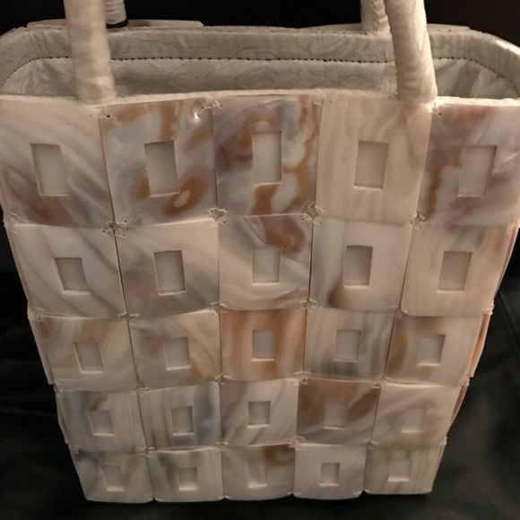 Large Mother of pearl handbag - Picture 1 of 8
